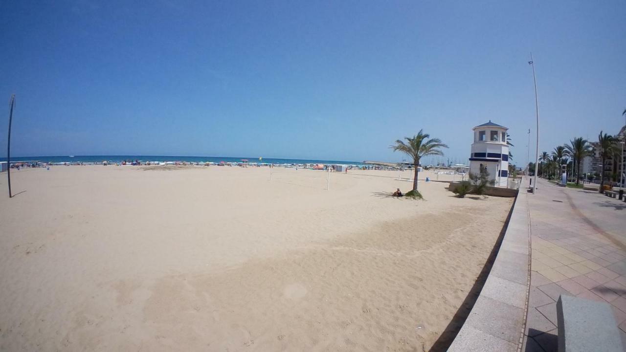 Preciosos Apartamentos Caracola En La Primera Linea De La Playa De Gandía Dış mekan fotoğraf